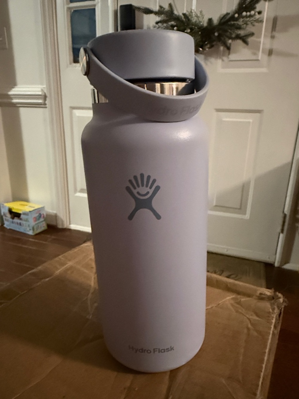 Hydro Flask Lilac Matte Wide Mouth Bottle with Carry Handle 32 oz
